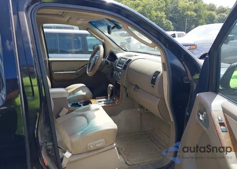 2005 Nissan Pathfinder Le z USA, uszkodzony, nr VIN 5N1AR18W65C746012